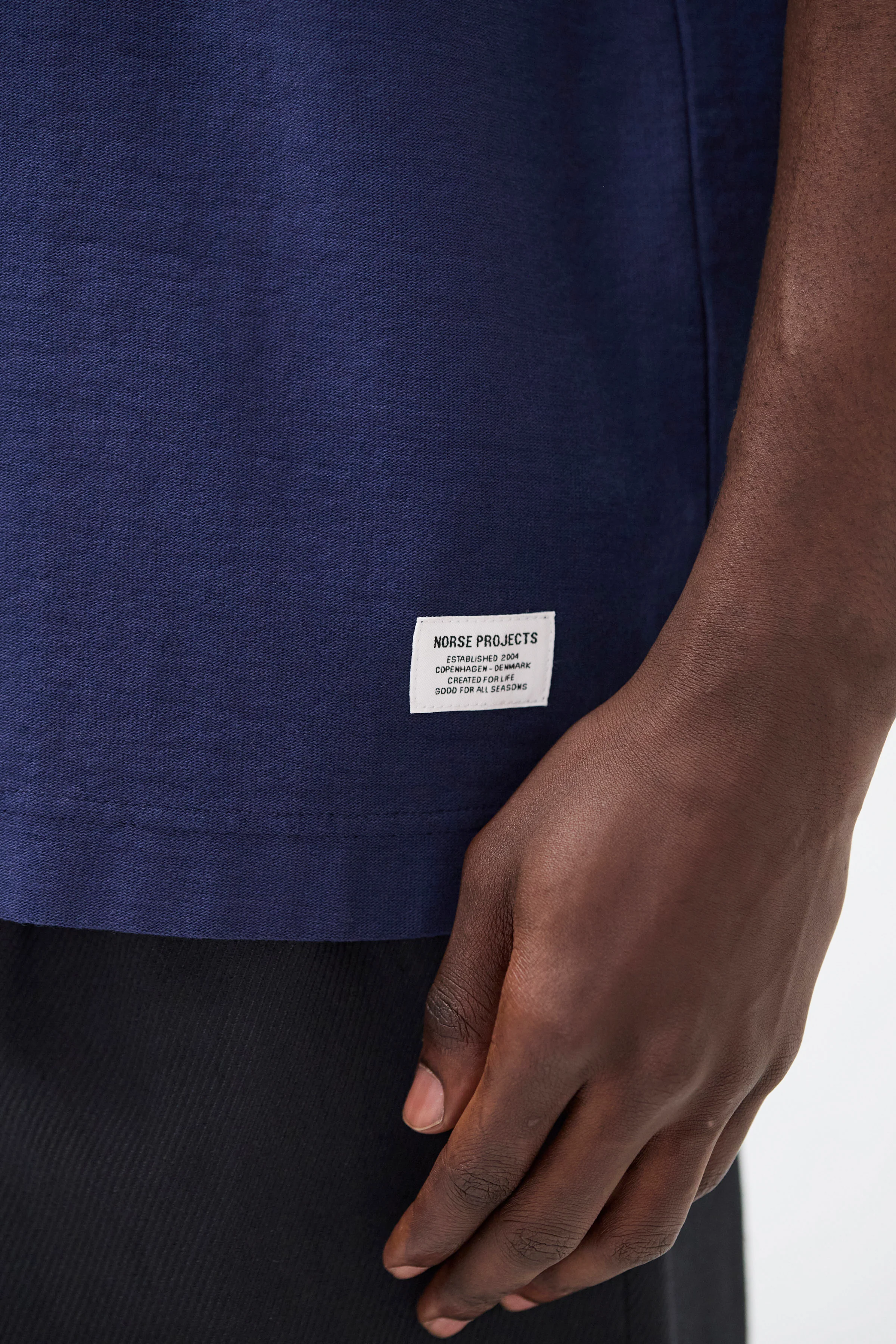 Elmelunde Organic Dry Cotton GMD T-shirt - Image 4