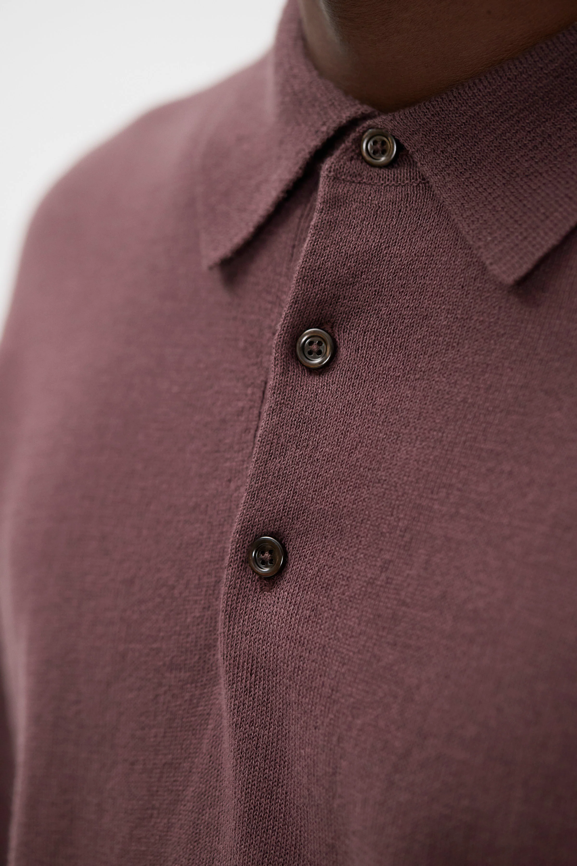 Gudme Cotton Paper Polo - Image 4