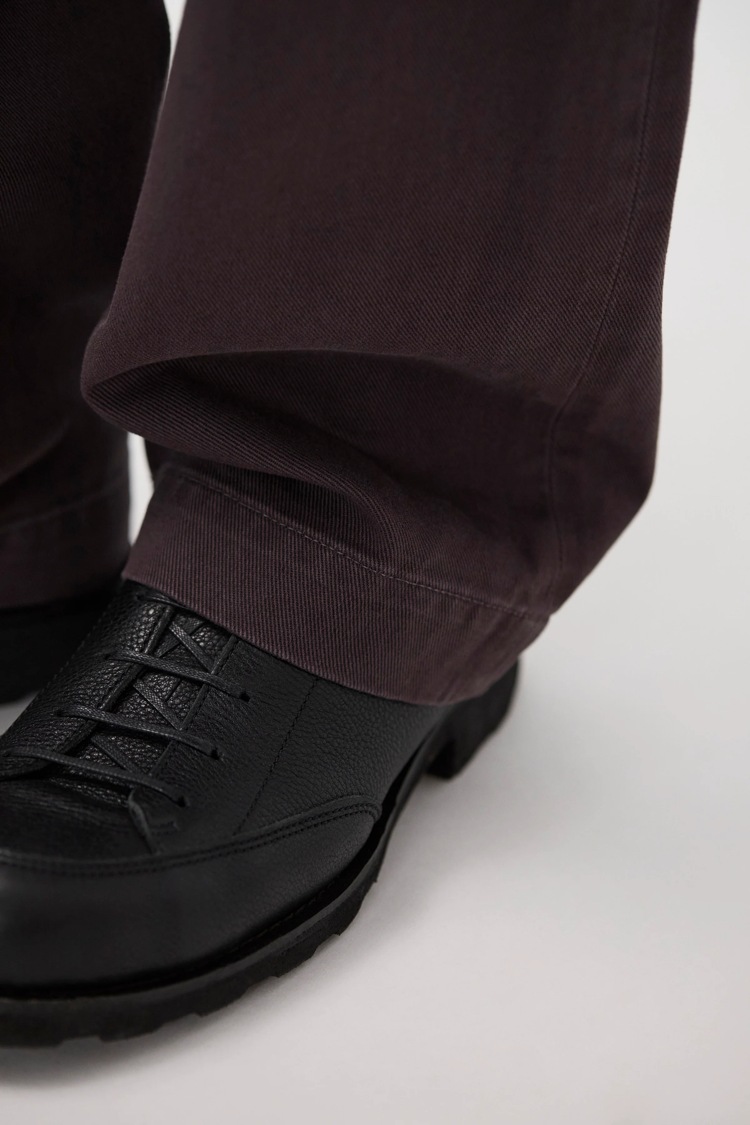 Hengifoss High Waist Heavy Twill Trouser - Image 4