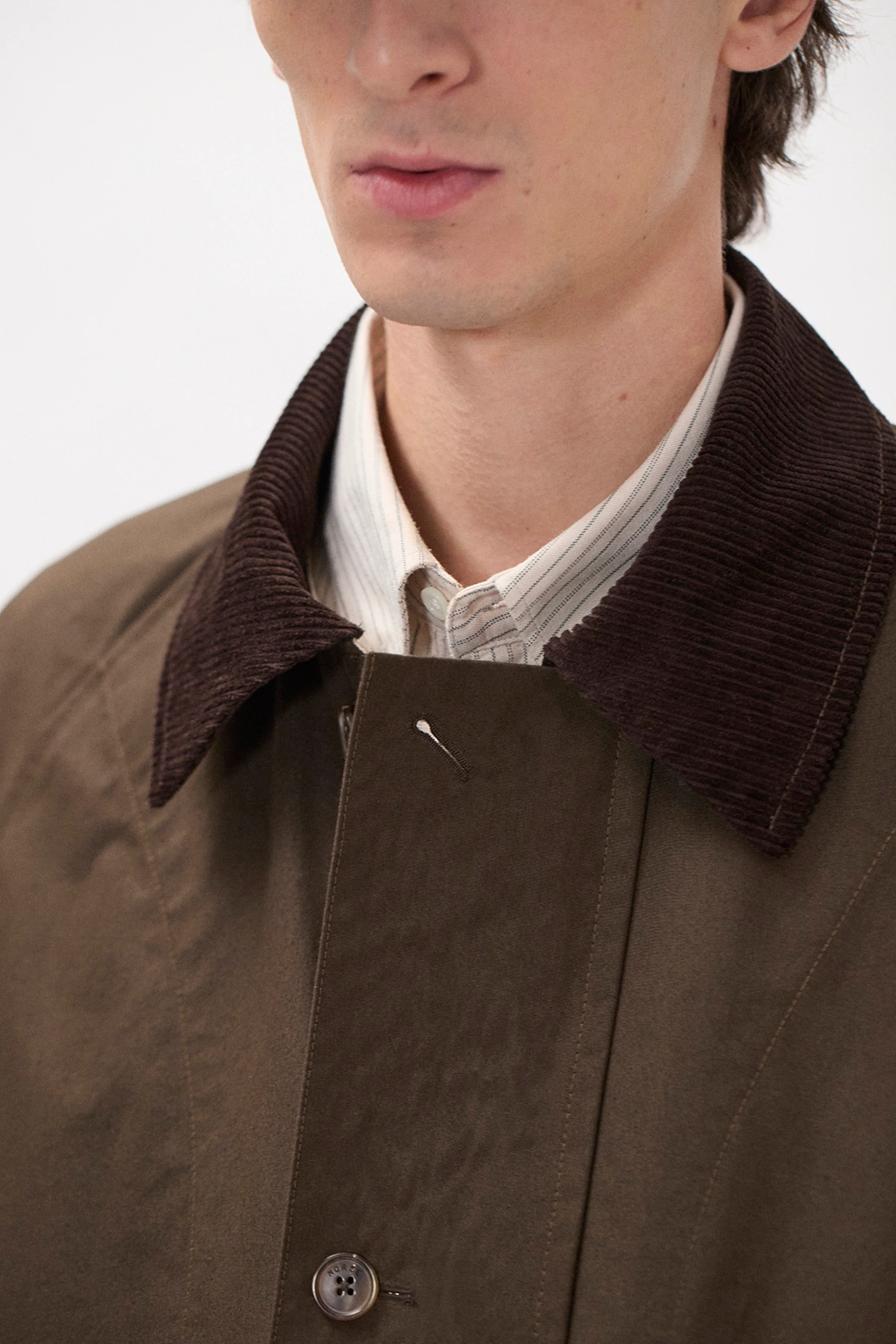 Holmen Wax Raglan Light Jacket - Image 3