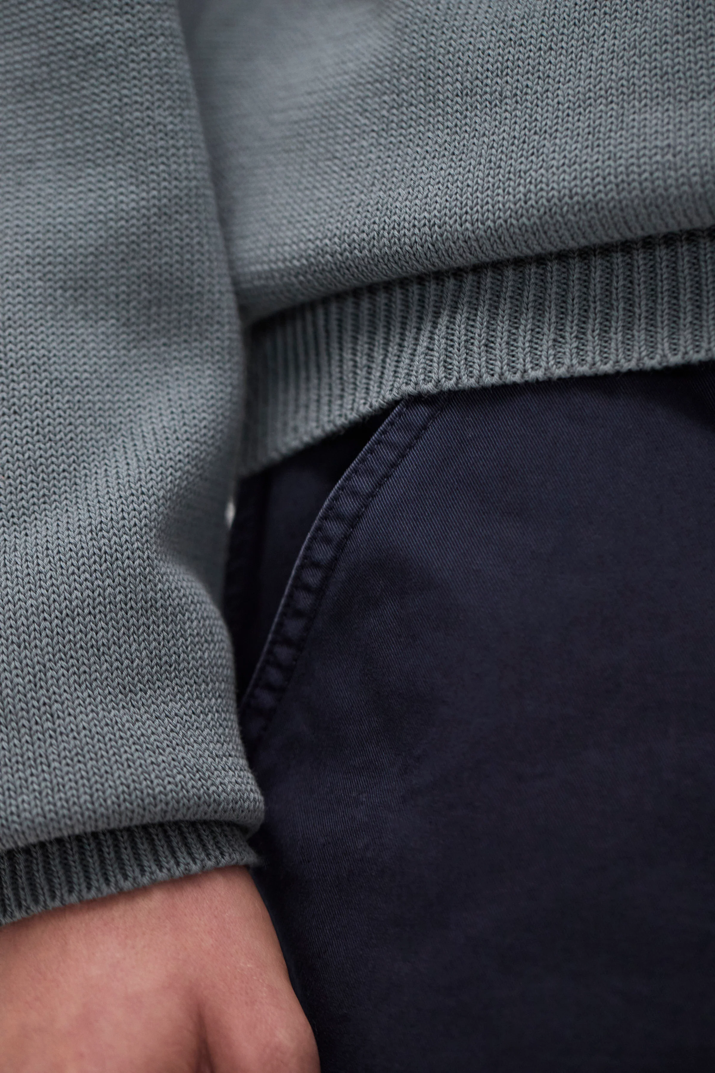 Kvitfjell Relaxed Cotton Twill Short - Image 4